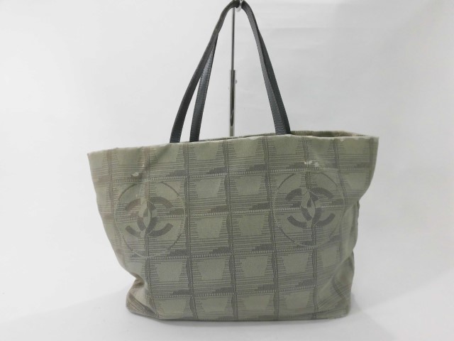 シャネル　バッグ