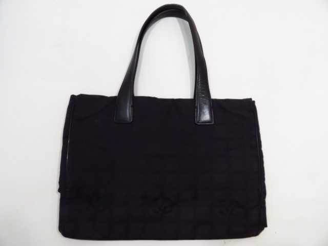 シャネル　バック