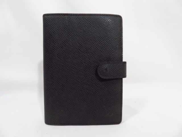 ルイヴィトン　手帳