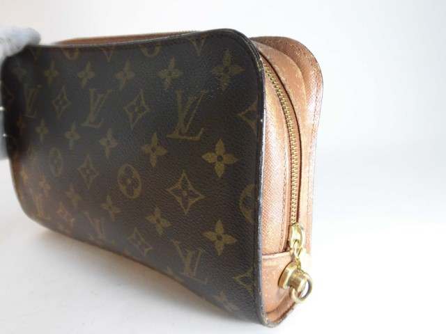 ルイヴィトン　ポーチ