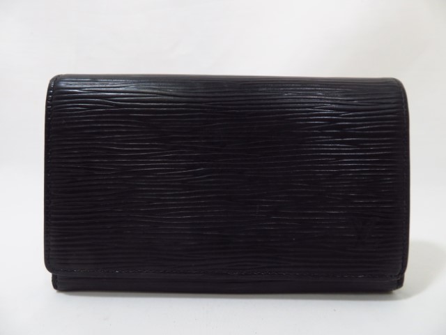 ルイヴィトン　財布