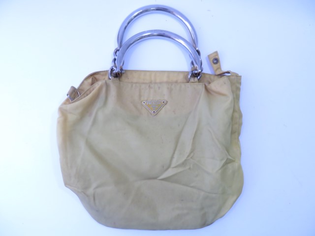 プラダ　バッグ